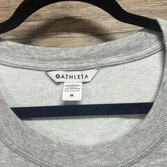 Athleta Gray Long Sleeve Top - Picture 3 of 3